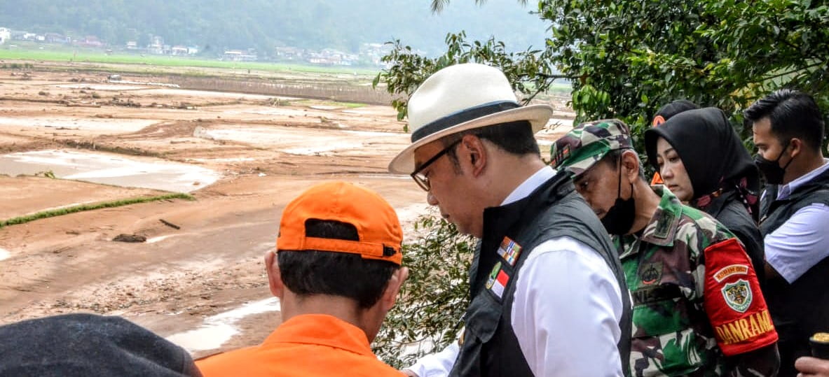 Ridwan Kamil Minta Daerah Terdampak Bencana Alam Segera Dipulihkan 240