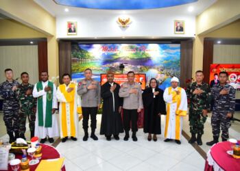 Gelar Doa Bersama Lintas Agama, Polda Maluku Peringati Hari Bhayangkara Ke-76 1