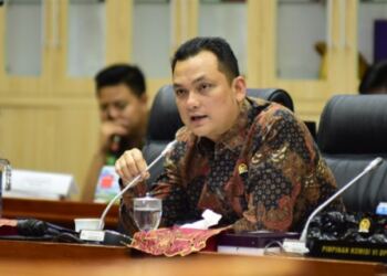 Komisi VI Usul Pembentukan Holding Perusahaan Logistik Negara, Martin Manurung: PT Pos Indonesia 'Lead'-nya 1